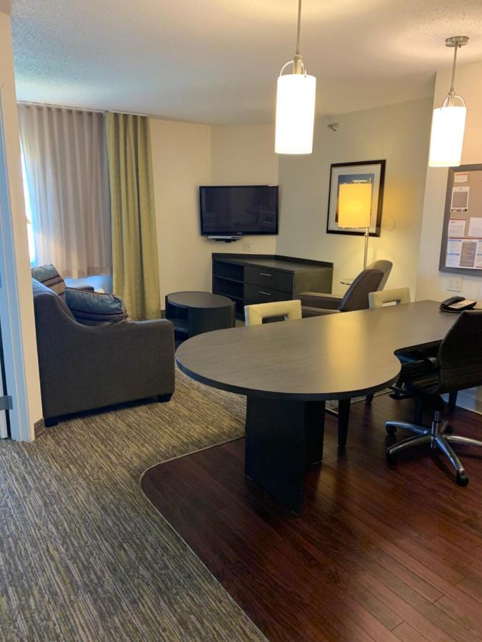 Candlewood Suites Fargo-North Dakota State University By Ihg Exterior photo