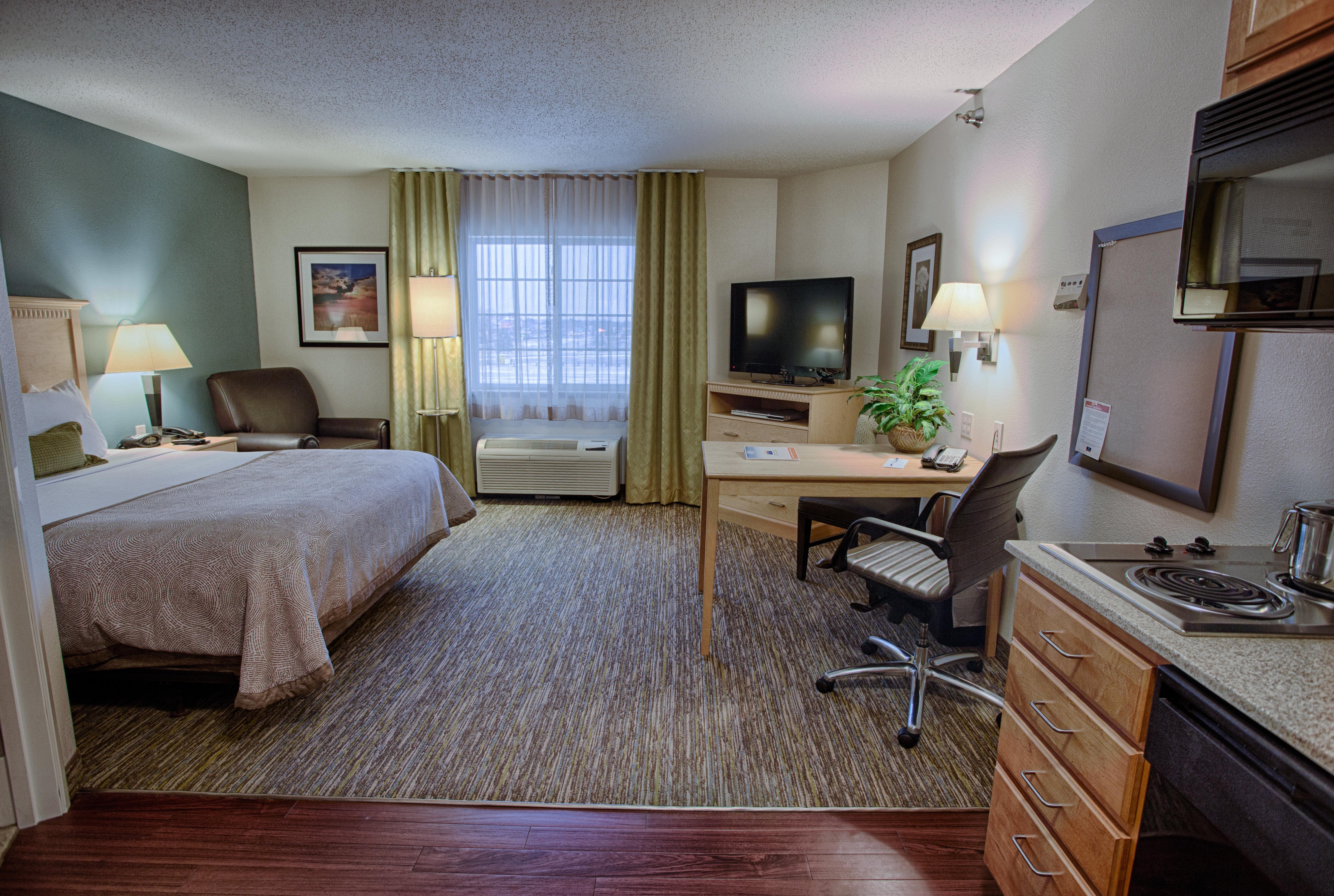 Candlewood Suites Fargo-North Dakota State University By Ihg Exterior photo
