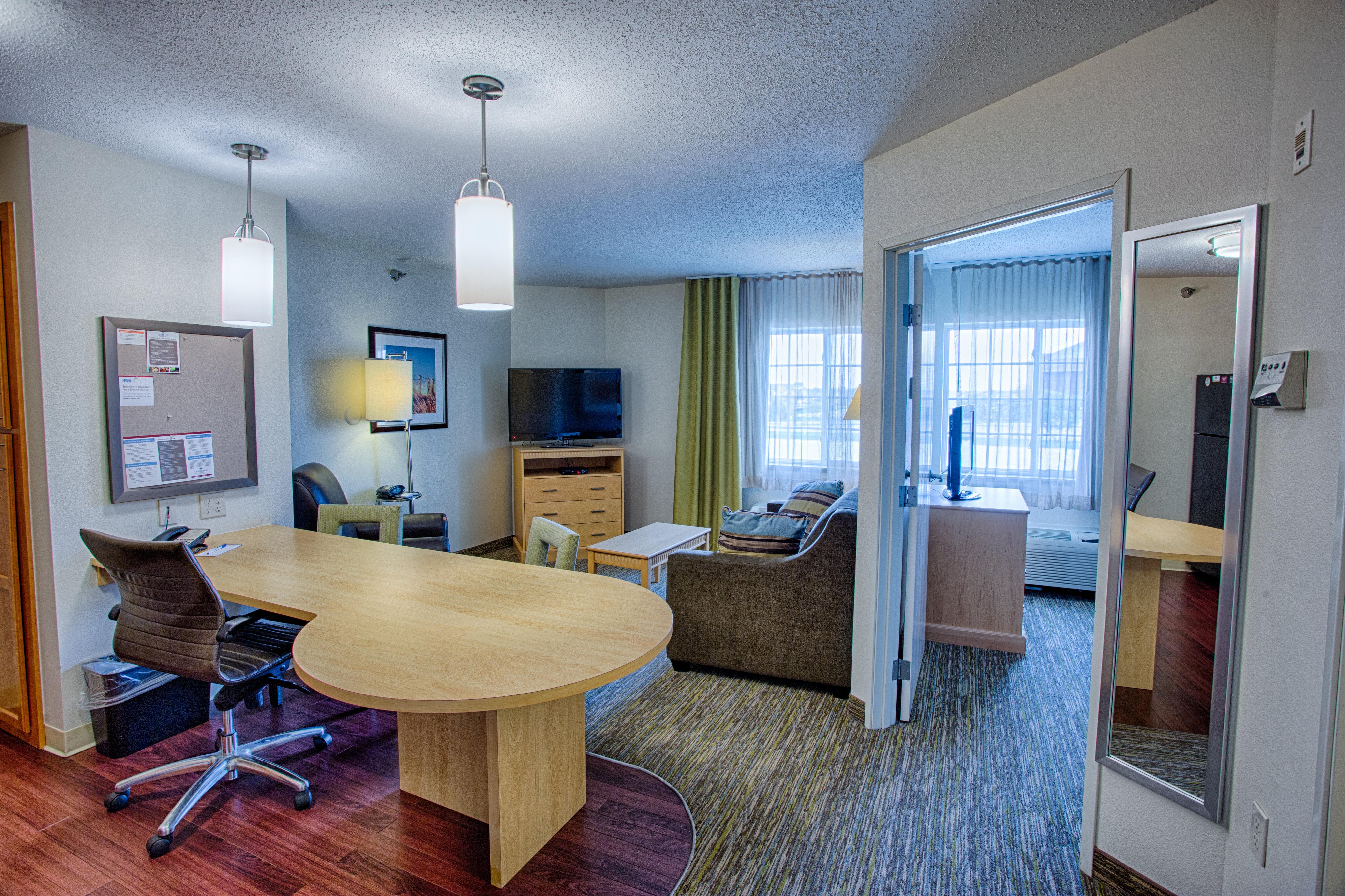 Candlewood Suites Fargo-North Dakota State University By Ihg Exterior photo